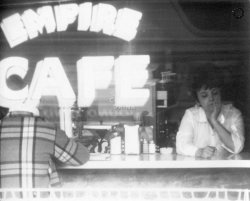 Empire Caf, 1977